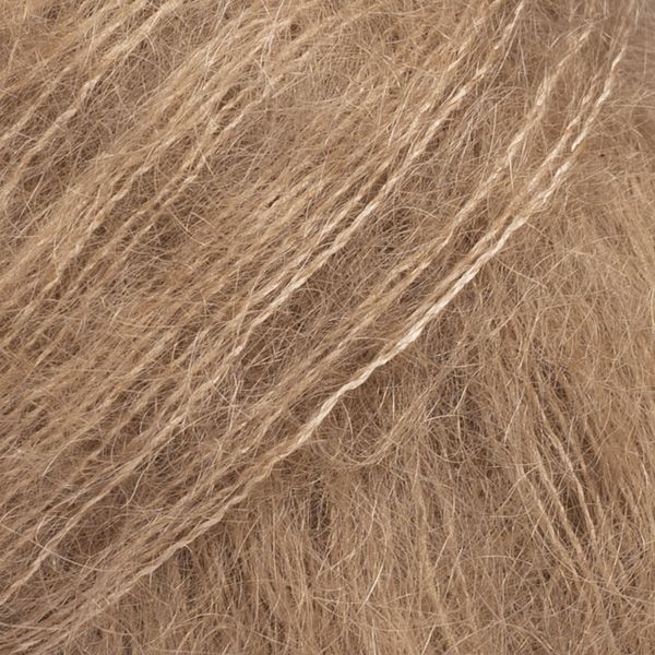 DROPS Kid-Silk Uni Color Garn - 25 g - Mandel DROPS Kid-Silk Uni Color Garn - 25 g - Mandel