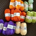 Kundenbild DROPS Muskat Uni Color Garn - 50 g - Dunkelorange (49)