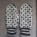 Kundenbild Wikingergarn Reflektierendes Garn 50g - Schwarz (403)