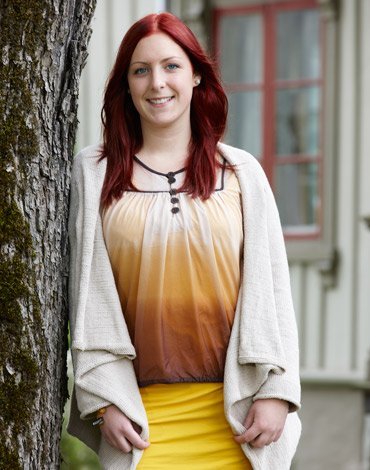 Strickmuster - Strickjacke von einer Seite zur anderen gestrickt Strickmuster - Strickjacke von einer Seite zur anderen gestrickt