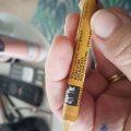 Kundenbild Wachsmalstift Caran d'Ache NeoColor II - Goldener Ocker (033)