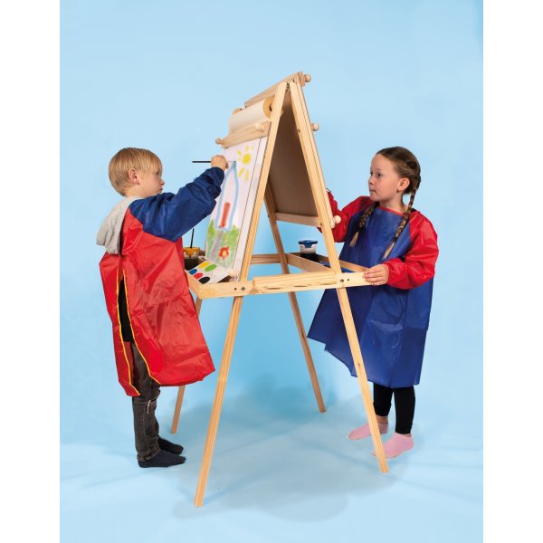 Staffelei, Bleistift und Whiteboard Staffelei, Bleistift und Whiteboard