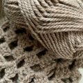 Kundenbild DROPS Nepal Mix Garn - 50 g - Kamel (0618)