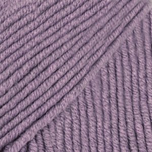 DROPS Baby Merino Uni Color Garn - 50 g - Amethyst (40) DROPS Baby Merino Uni Color Garn - 50 g - Amethyst (40)