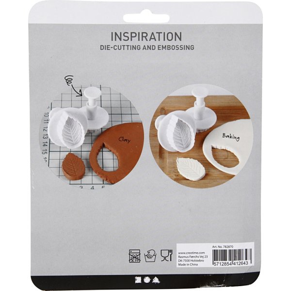 Geprägter Ausstecher - weiß - Weihnachtsbaum - Schneemann - Lebkuchenmann - Kugel Geprägter Ausstecher - weiß - Weihnachtsbaum - Schneemann - Lebkuchenmann - Kugel