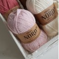 Kundenbild DROPS Nord Uni Color Garn - 50 g - Puderrosa (12)
