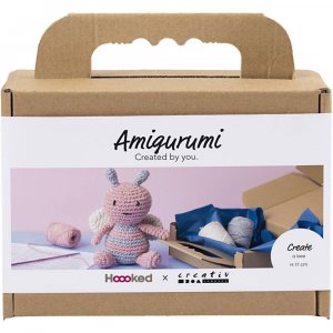 DIY-Set Amigurumi Honigbiene in Pastellfarben - 1 Packung. DIY-Set Amigurumi Honigbiene in Pastellfarben - 1 Packung.
