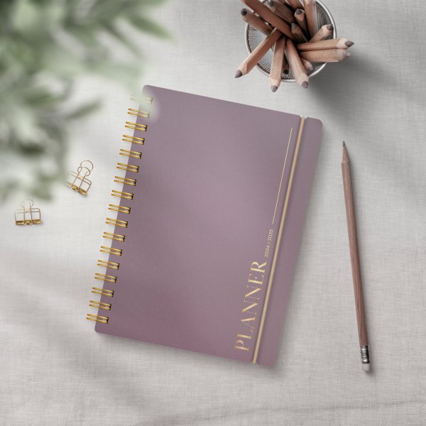 Kalender 24/25 Senator - A6 - Story Burgunderrot Kalender 24/25 Senator - A6 - Story Burgunderrot