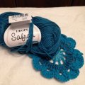 Kundenbild DROPS Safran Uni Color Garn - 50 g - Petrol (51)