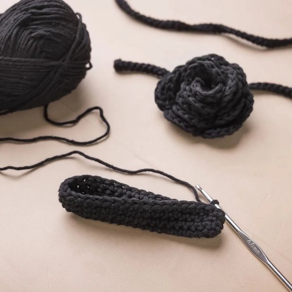 Mini DIY Kit Häkeln, Tasche mit Rose Mini DIY Kit Häkeln, Tasche mit Rose