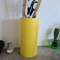 Kundenbild Sprühfarbe Montana Black 400ml - Ostergelb