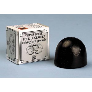 Harte, schwarze, kugelgemahlene Charbonnel-Tinte. Mittel Harte, schwarze, kugelgemahlene Charbonnel-Tinte. Mittel