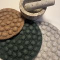 Kundenbild DROPS Snow Uni Color Garn - 50 g - Dark Ivy